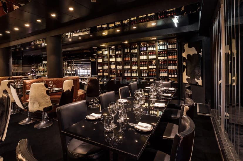 Gaucho Sloane — photo 3