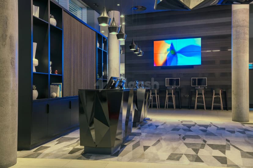 Aloft by Marriott London Excel — photo 2
