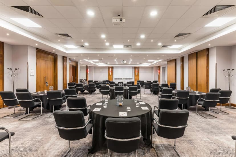 Radisson Hotel & Conference Centre London Heathrow — photo 3
