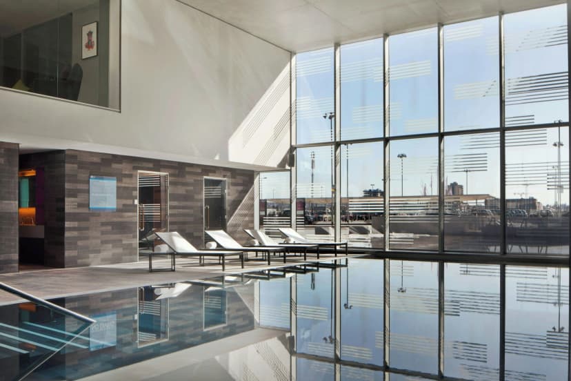 Aloft by Marriott London Excel — photo 4