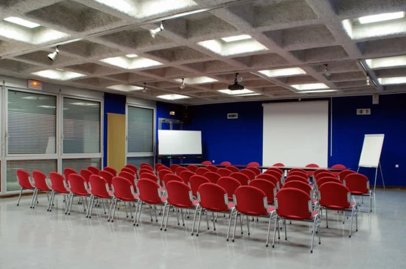 Centre International de Rencontres — photo 2