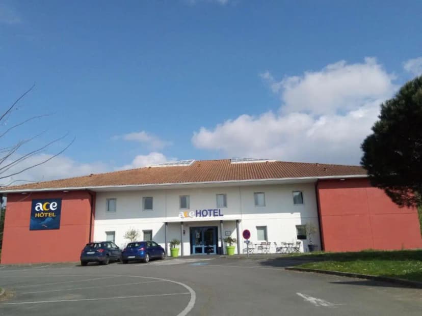 ACE Hôtel Vendée Sainte-Hermine — photo 5