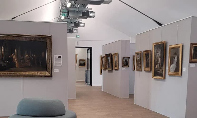 Tomaselli Collection — photo 1