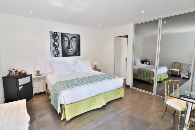 Hotel Mas Bellevue à Saint-Tropez, vue mer. — photo 5