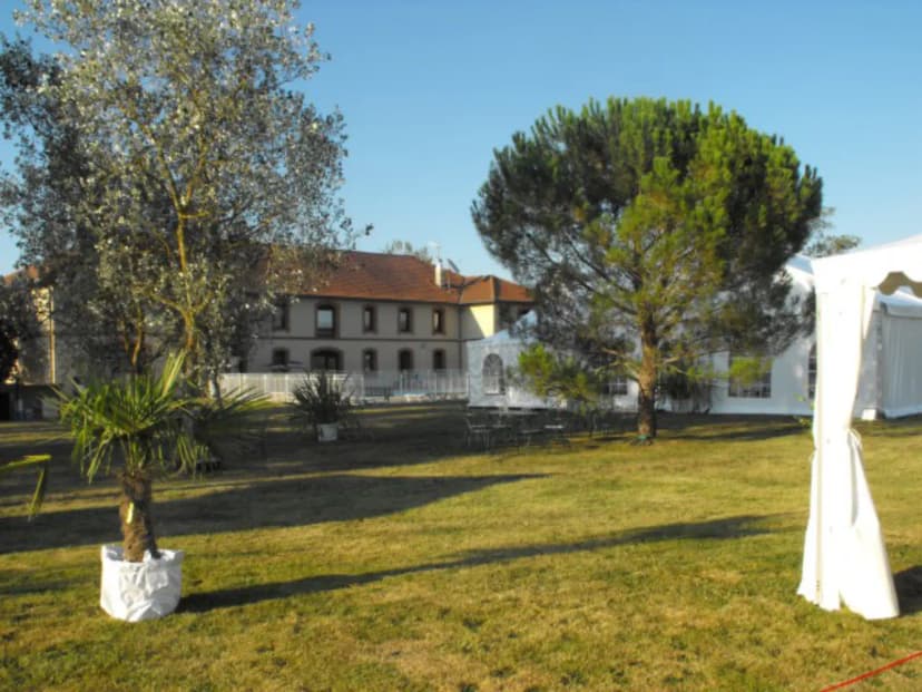 Domaine De Garabaud — photo 1