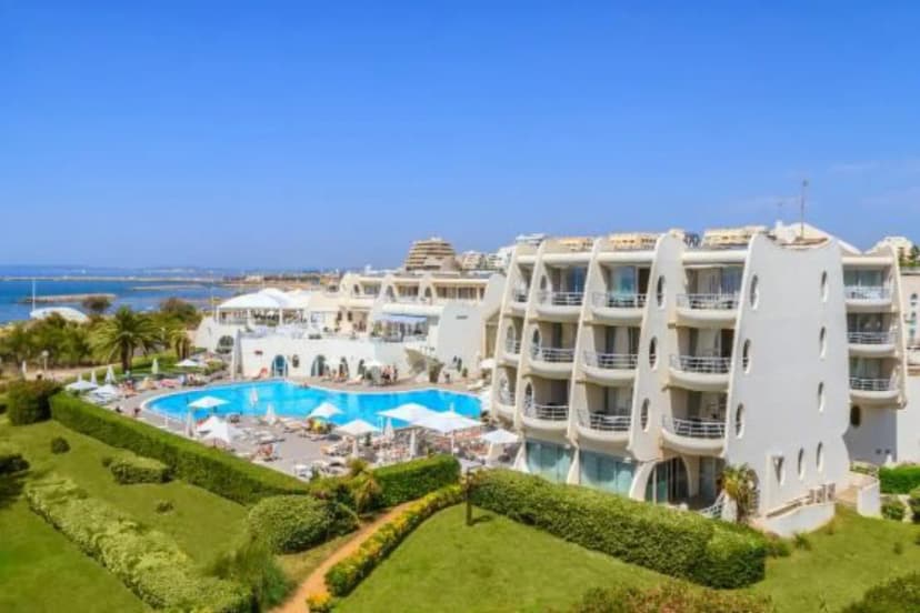 Hôtel Thalasso Les Corallines — photo 1
