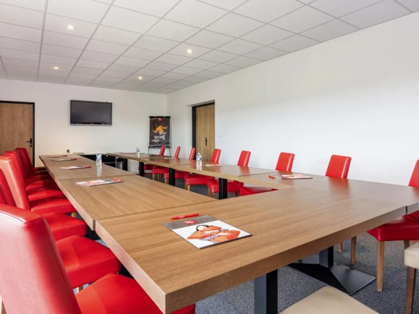 ibis Dijon Sud — photo 2