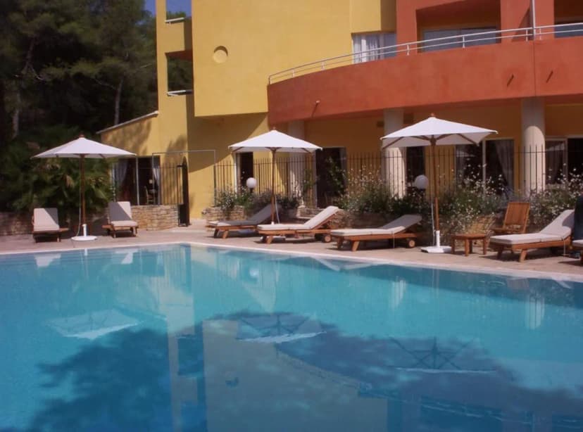 Hôtel Omega Valbonne — photo 1