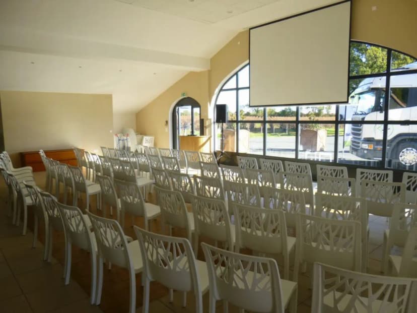 Jardin Cleray : salle mariage, séminaire & gîte de groupe — photo 3