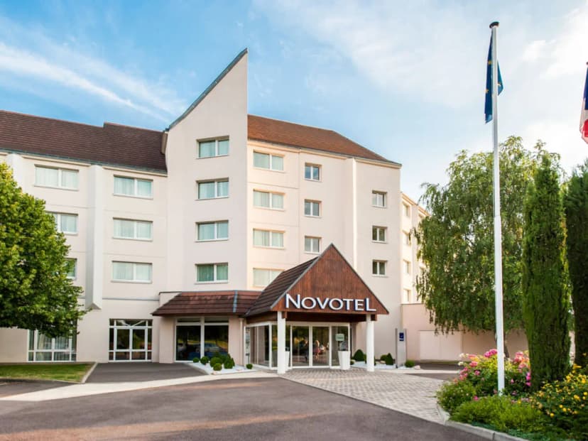 Novotel Beaune — photo 1