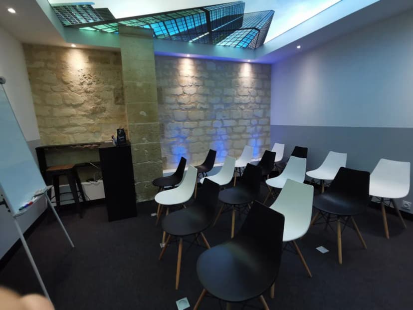 Coworking Le Seven 7th Bordeaux — photo 3