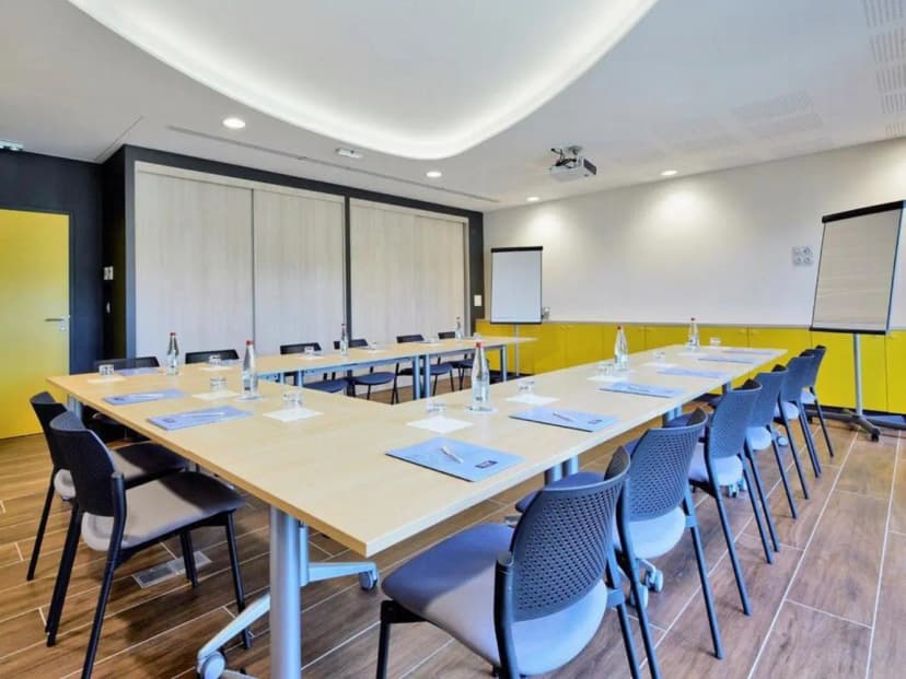 Hôtel Kyriad Prestige Pau Zénith — photo 3