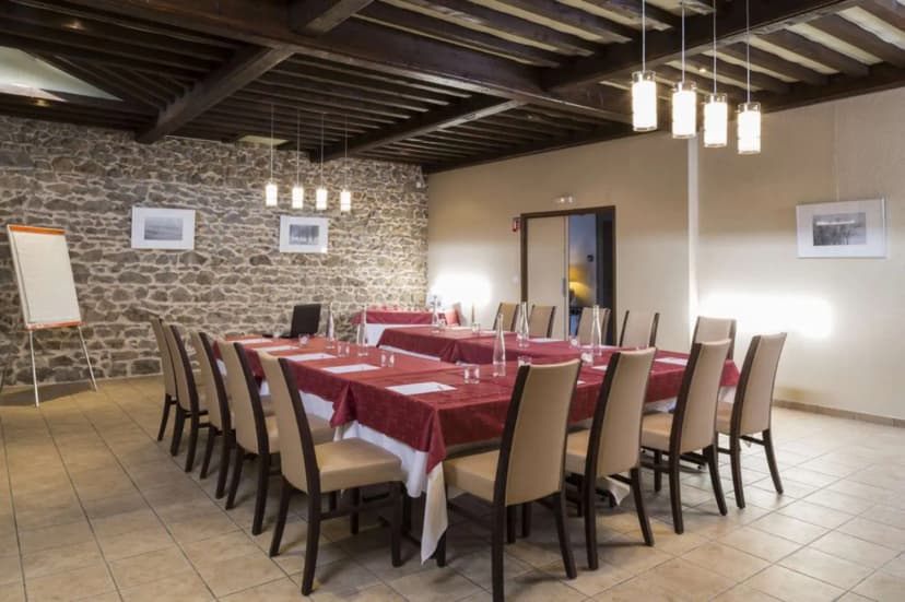Auberge de Clochemerle Hôtel-spa privatif & Restaurant Gastronomique — photo 2