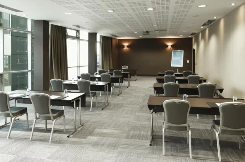 Hotel NH Lyon Airport — photo 2