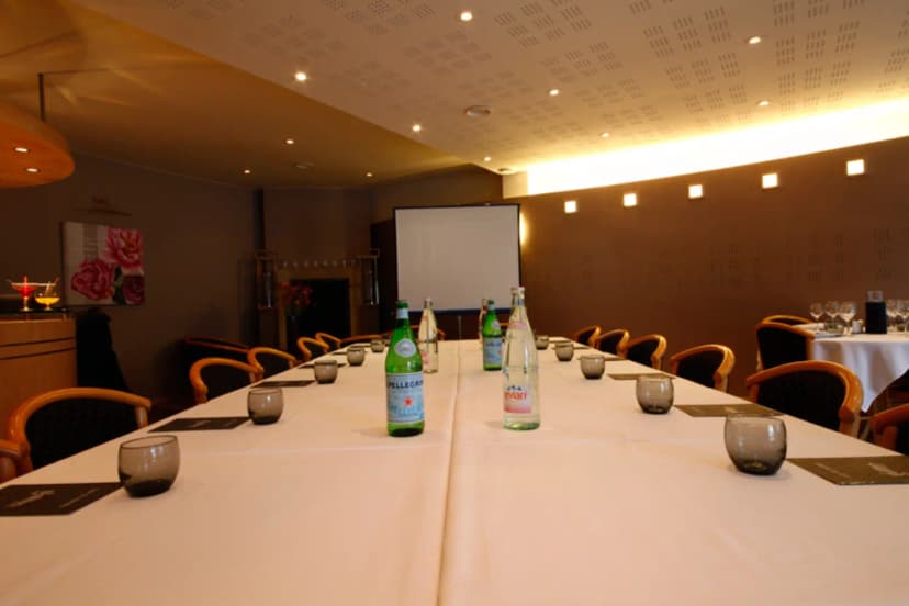 LES GRILLONS — photo 2