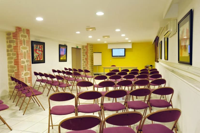 B&B HOTEL Perpignan Centre — photo 2