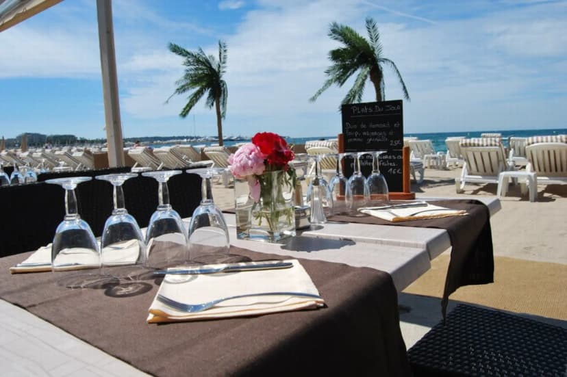 La Mandala - Restaurant - Plage - Croisette Cannes — photo 1
