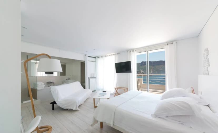 Hotel De La Plage - Mahogany — photo 4