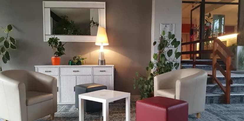 The Originals City, Hôtel La Siesta, Annonay Est (Inter-Hotel) — photo 4