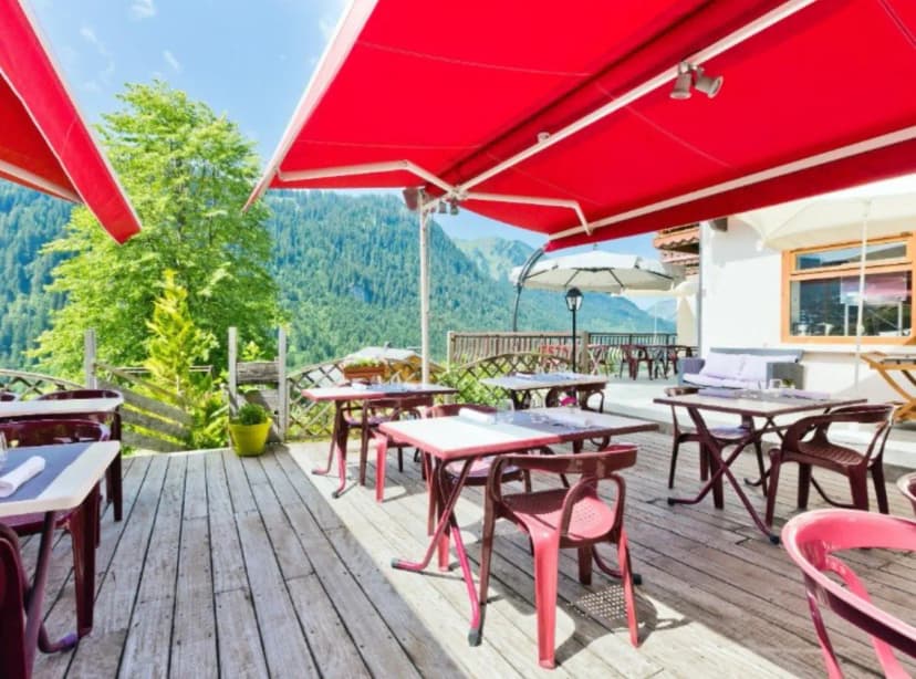 Hôtel / Restaurant Le Châtel — photo 4