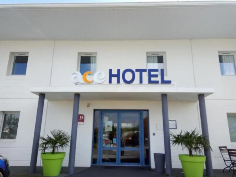 ACE Hôtel Vendée Sainte-Hermine — photo 1