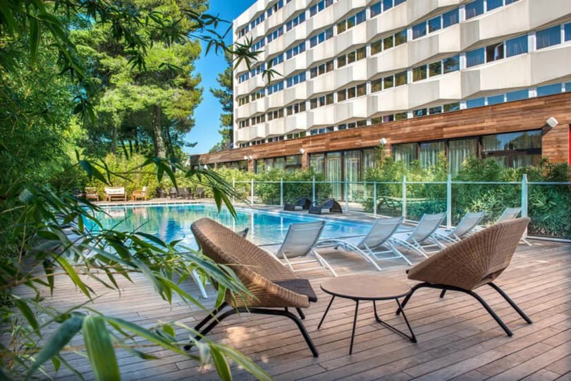 Hôtel C Suites — photo 1