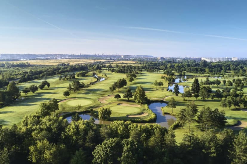Golf Blue Green Bordeaux Lac — photo 1