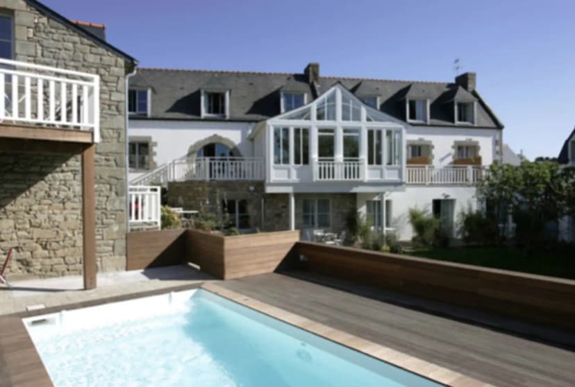 LE LODGE KERISPER — photo 1