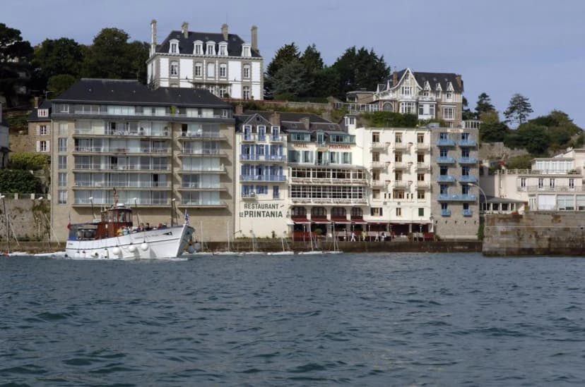 Logis Hôtel le Printania — photo 1