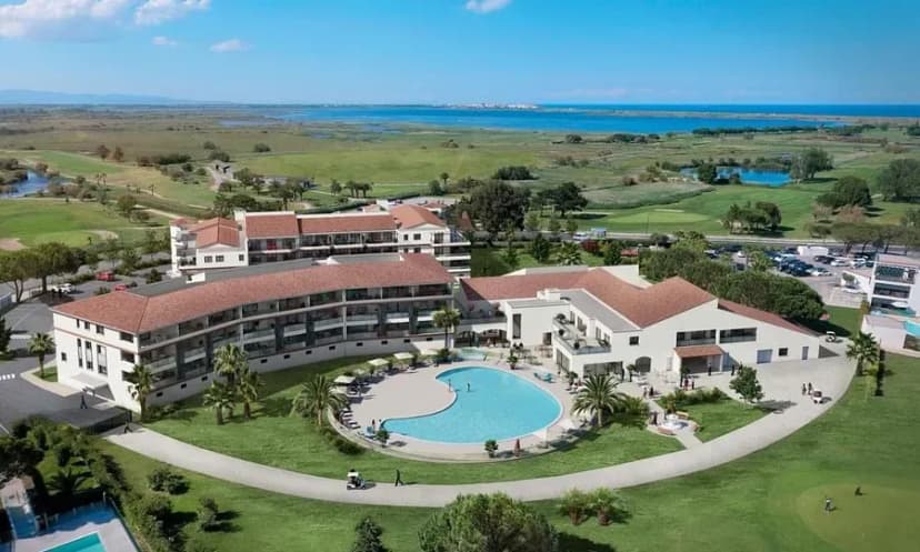 Le Golf de Saint-Cyprien — photo 1