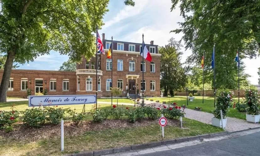 Logis Hôtel le Manoir de Fourcy — photo 1