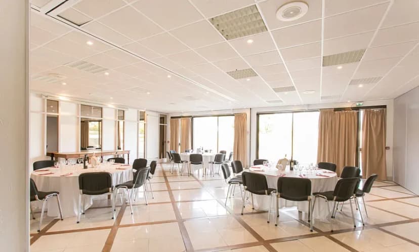 Normandy Country Club Bellême (by Popinns) — photo 3