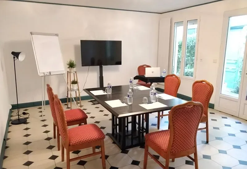 Nouvel Hôtel — photo 1