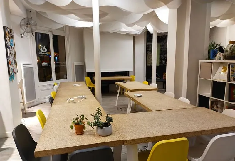 Unicorners café coworking — photo 2