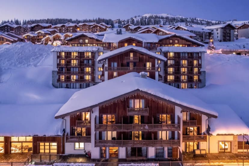 I.L.Y HOTELS LA ROSIERE — photo 1