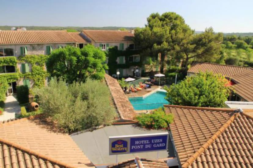 Logis Hôtel Uzès Pont du Gard — photo 1