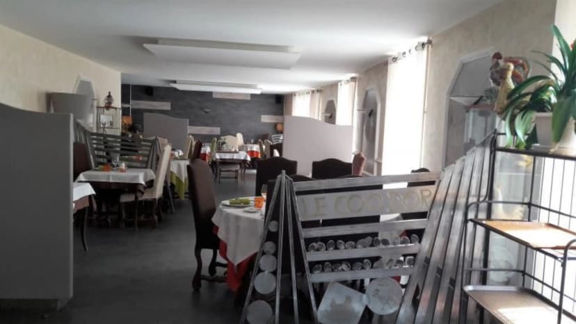 Restaurant Le Coq d'Or Chénérailles — photo 1