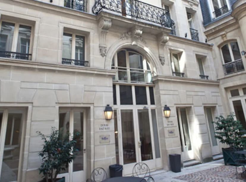 Signature by Regus - Paris, Signature, 72 Faubourg St Honoré — photo 1