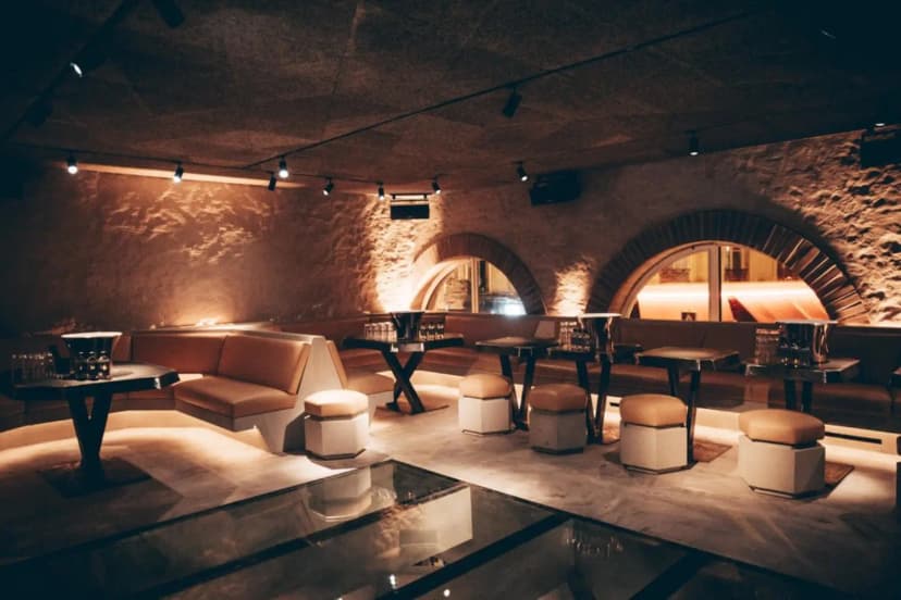Moloko Paris — photo 1
