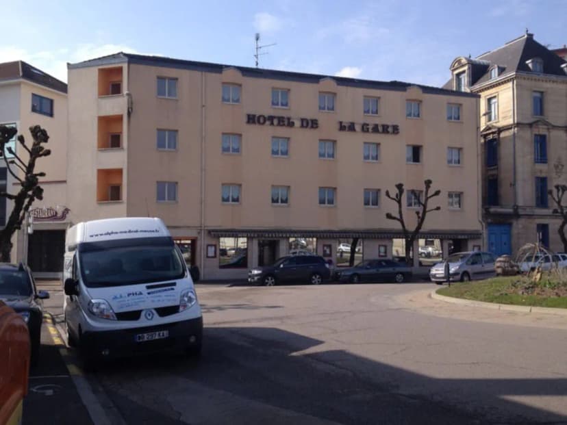 Hôtel de la gare — photo 1