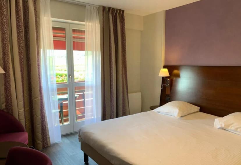 Logis Hôtel le Ménestrel — photo 4