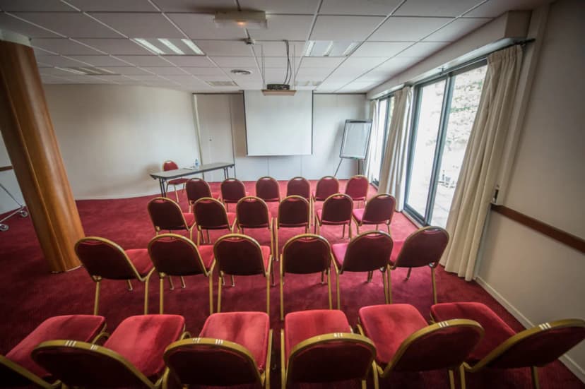 Brit Hotel Angers Parc Expo – L’Acropole — photo 3