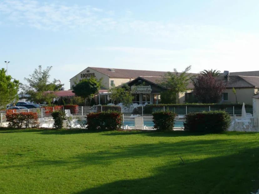 The Originals City, Hôtel Le Pavillon, Béziers Est (Inter-Hotel) — photo 1