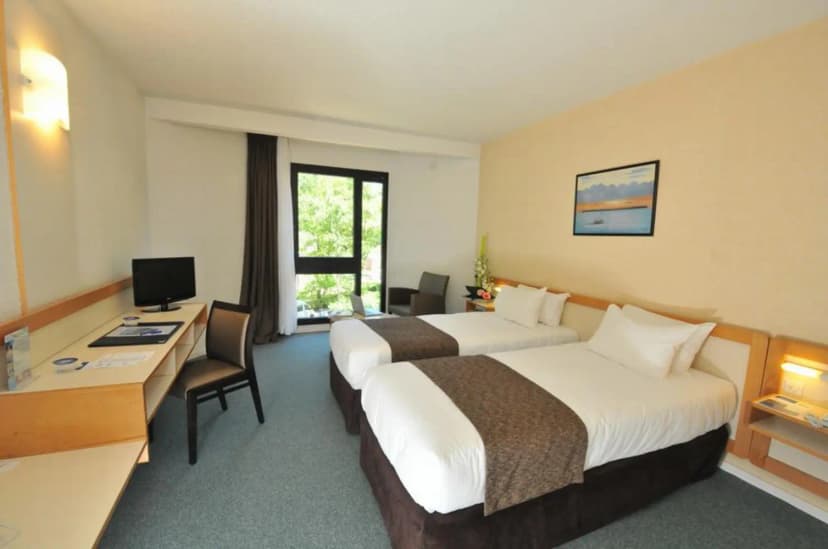 BRIT HOTEL DU LAC — photo 5