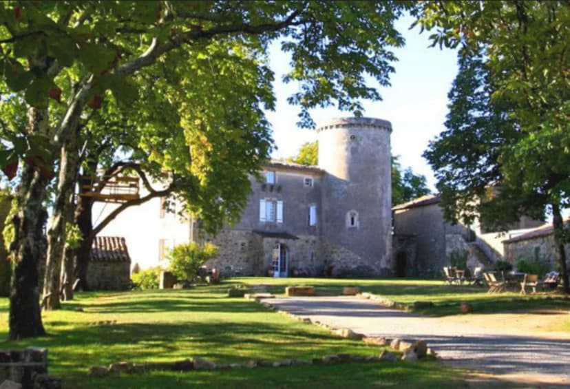 Chateau de Liviers — photo 1