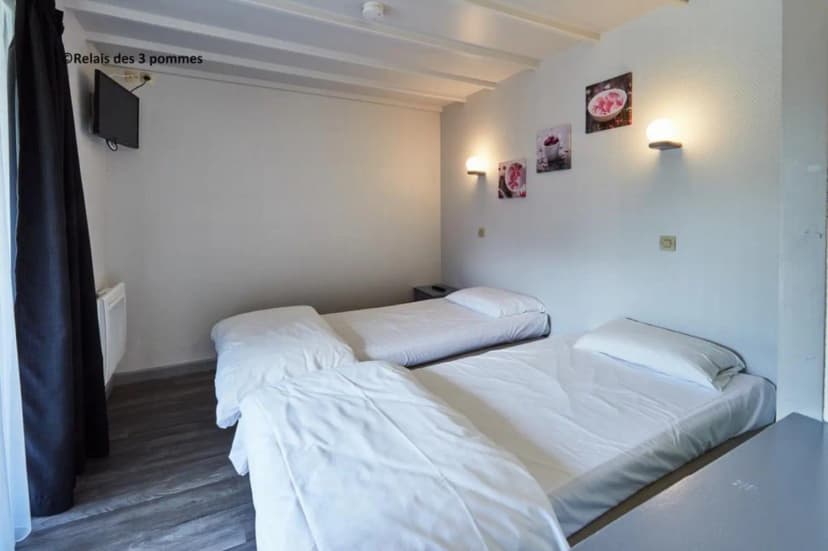 RELAIS DES 3 POMMES — photo 4