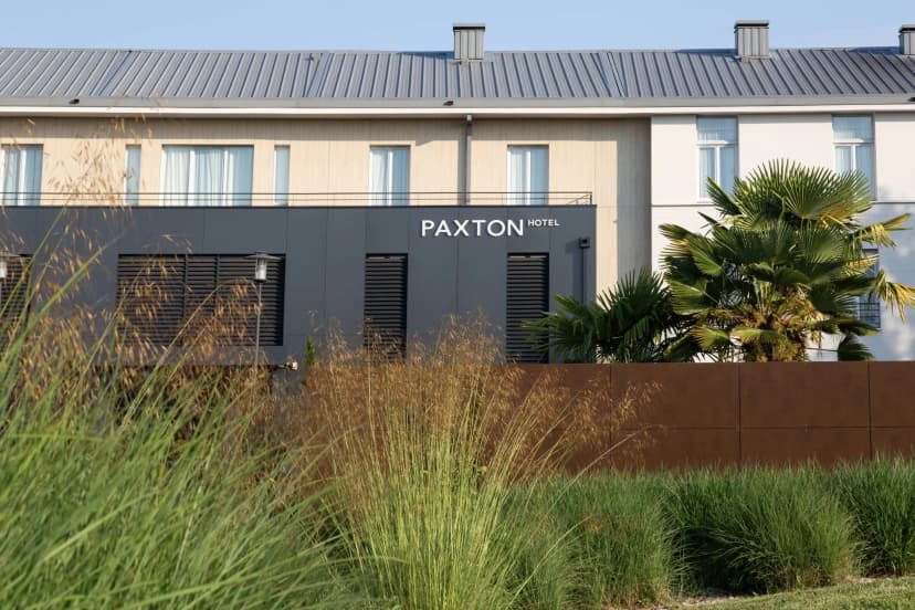 Paxton Paris Mlv — photo 1