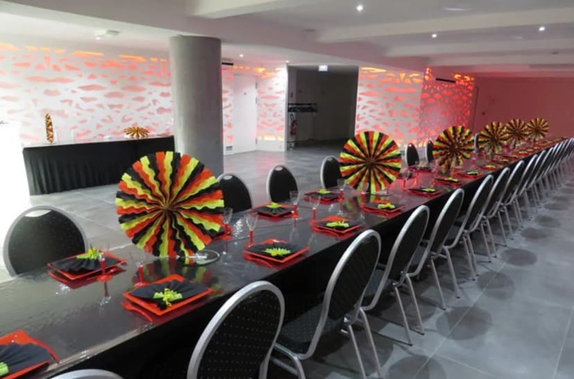 LA SALLE DE RECEPTION — photo 3