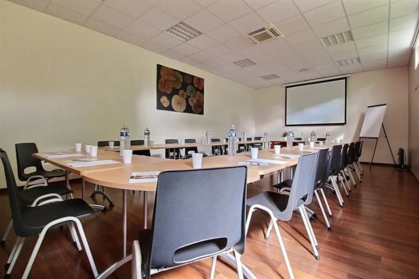 Les Viviales - Résidence Services De La Giroderie — photo 3