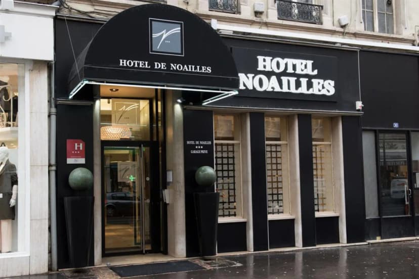 Hôtel de Noailles — photo 1